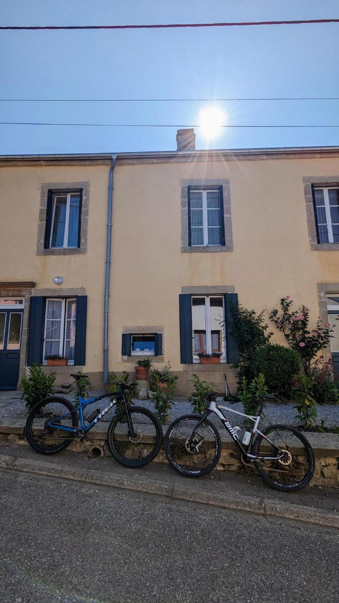Maison Egalite Melay  Extérieur photo