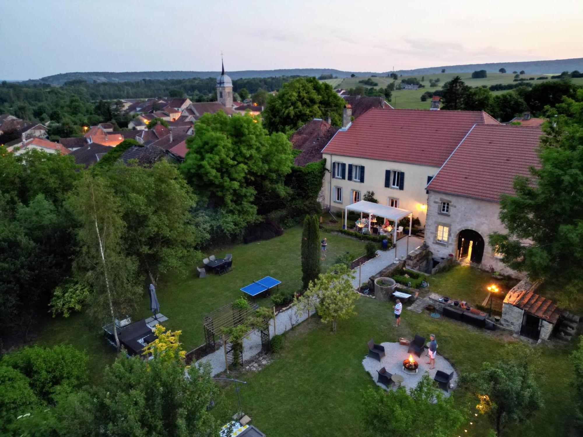 Bed and Breakfast Maison Egalite à Melay  Extérieur photo